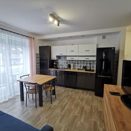 Sunny Apartament Darlowo Luaran gambar